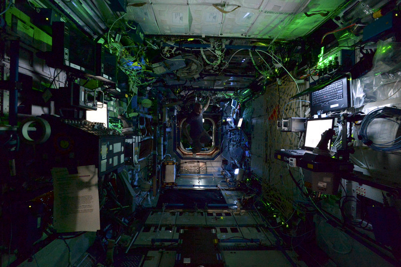 Illustration for article titled The Space Station At Night Just Keeps Getting Creepier